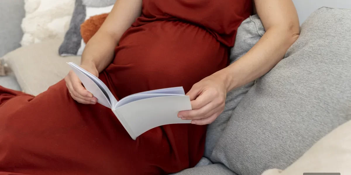 Best Books to Read During Pregnancy in India